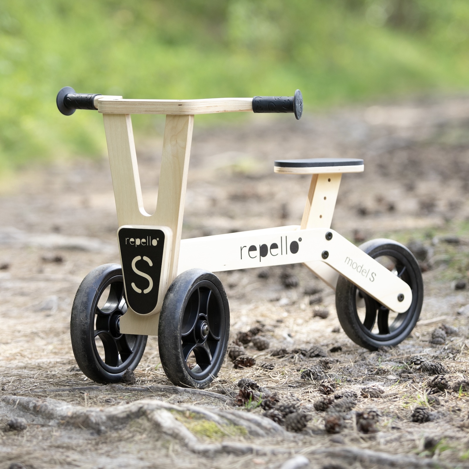 Model S - wooden balance bike made in Czech Republic